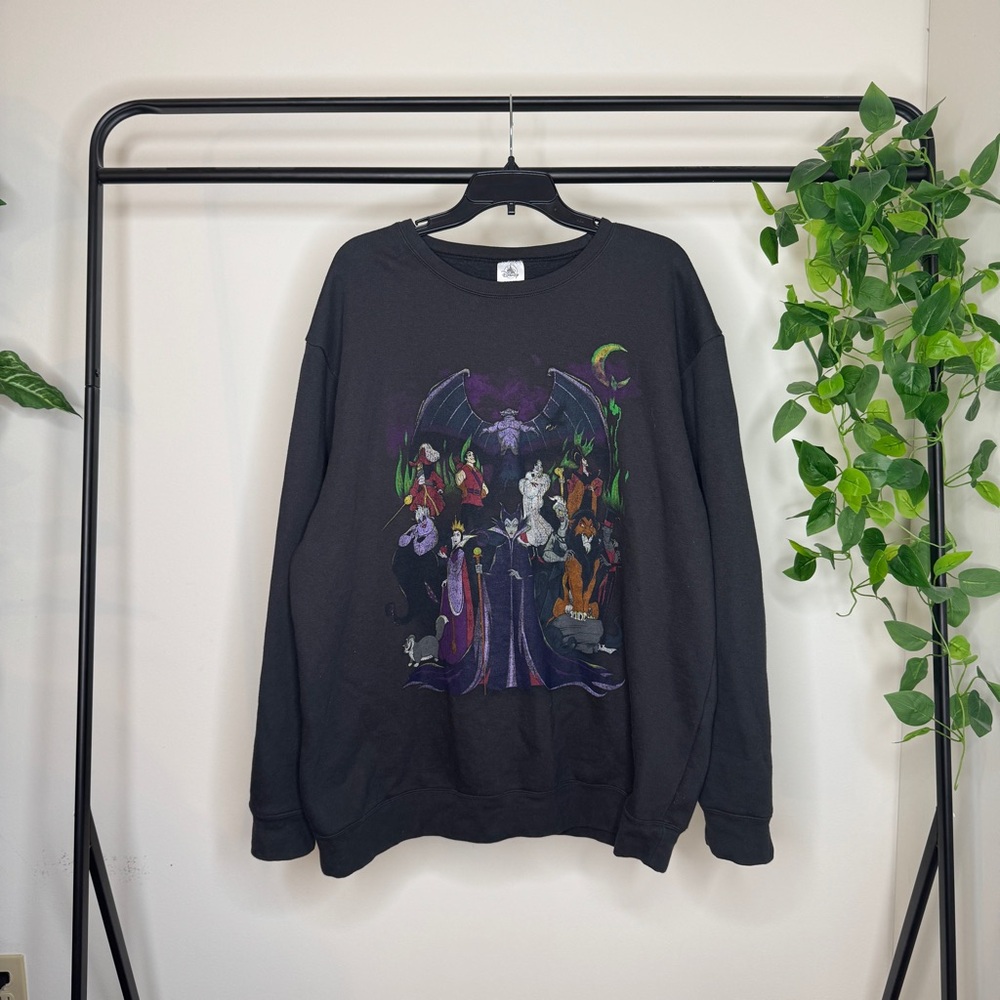 Disney Oversized Villain Dark Side Graphic Crewneck Sweatshirt Plus Size XXL - Picture 1 of 9